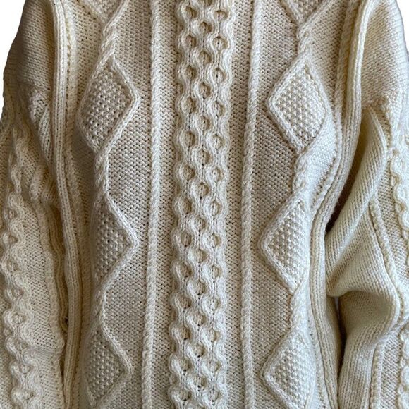 Vintage Womens Hand Knit White Fisherman Crew Oversized Winter Chunky Sweater XL - Picture 6 of 7